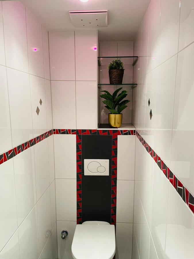 Super Deluxe Apartment - Near U6, U3 In City Center Viena Exterior foto