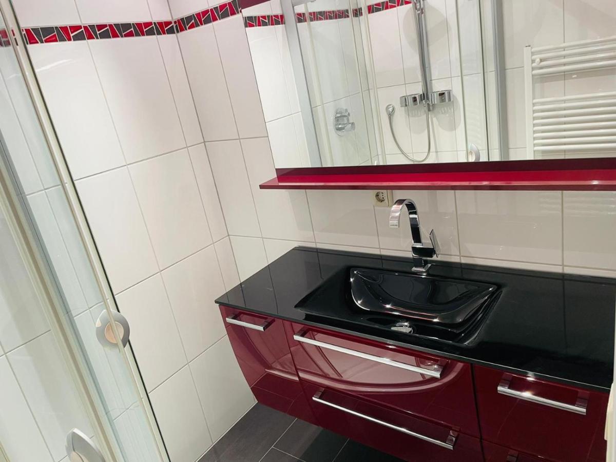 Super Deluxe Apartment - Near U6, U3 In City Center Viena Exterior foto